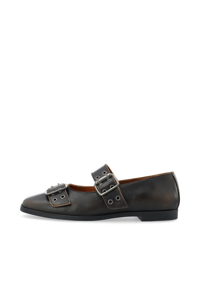 ca'shott CASDIANA BUCKLE BALLERINA - Distressed Brown
