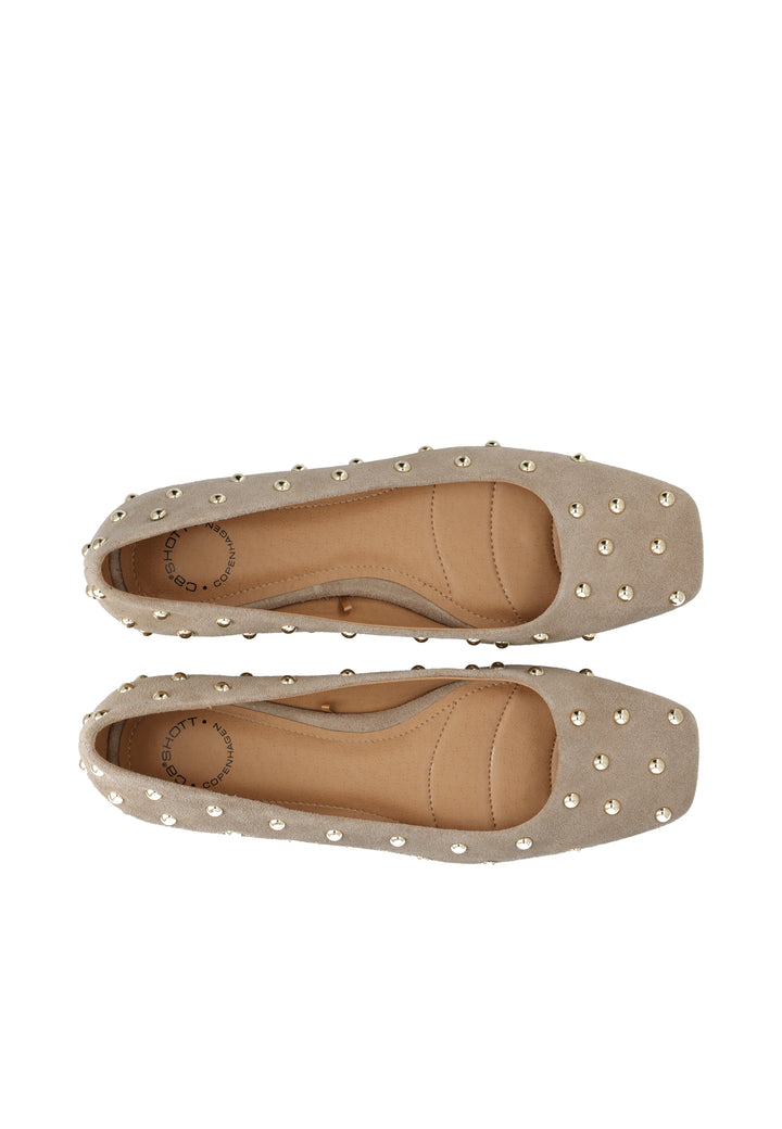 CASHOTT CASRUBY STUDDED BALLERINA *Ballerina Mushroom
